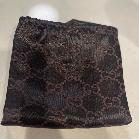 ⭐️ GUCCI STRING DUSTBAG - Picture 3 of 8